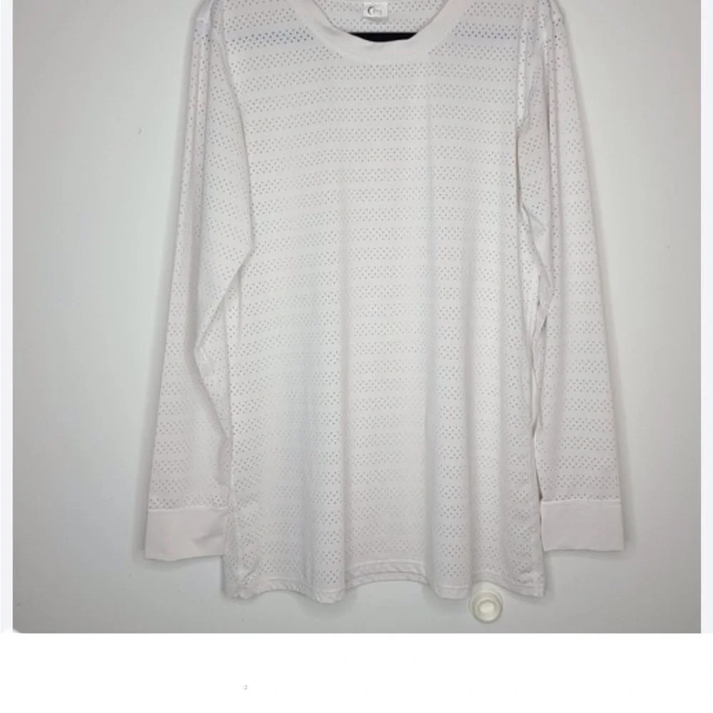 ZYIA White Textured Perforated Long Sleeve XXL Top